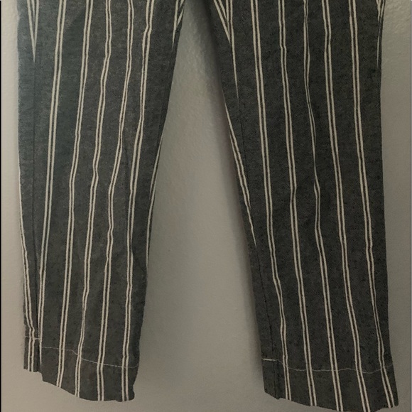 Brandy Melville Striped Pants - Picture 4 of 6